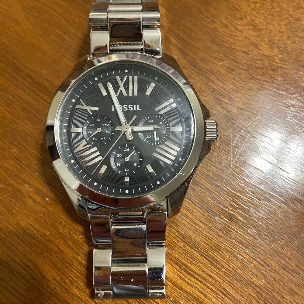 Women’s Fossil watch